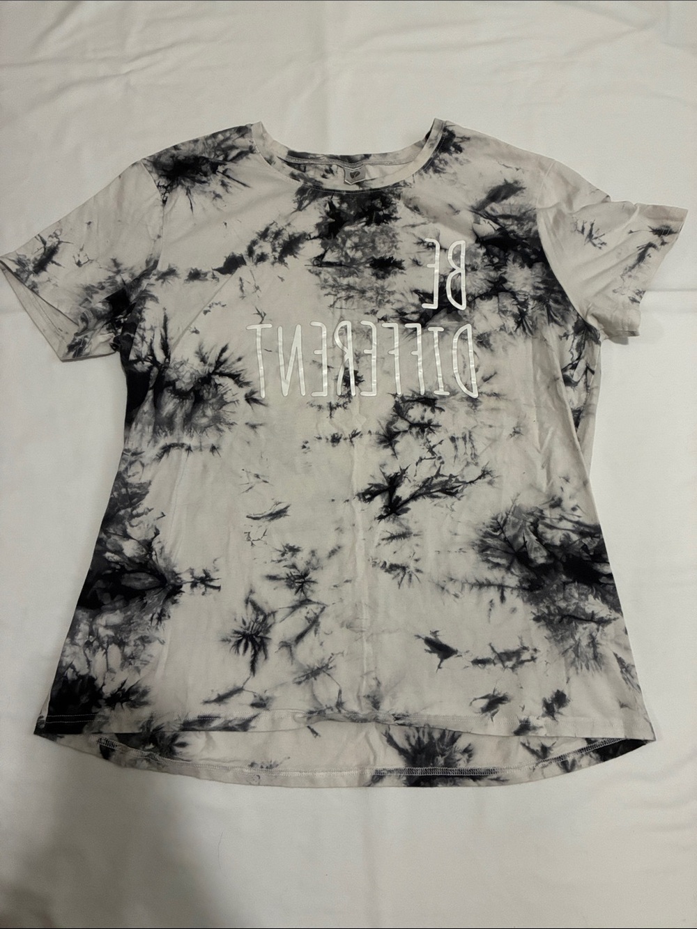 Be Different (Reversed) Tie-Dye Short Sleeve T-Shirt Size XL